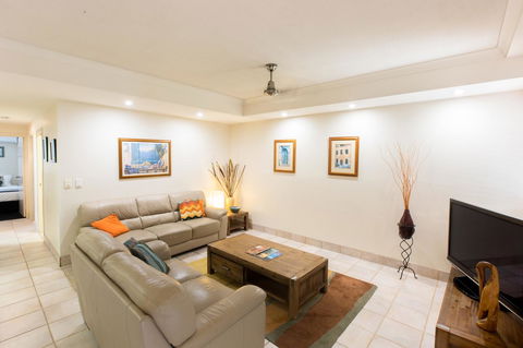 Bermuda Villas - Accommodation Daintree 2