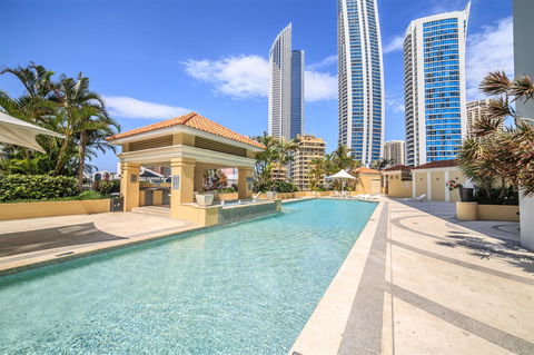 Towers Of Chevron - Private Apartment - Accommodation Daintree 12