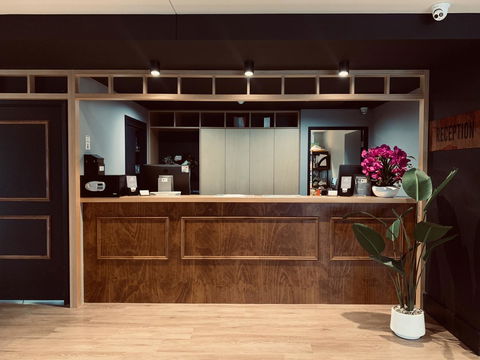 Woodroffe Hotel - Accommodation Daintree 1