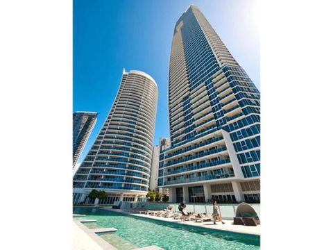 Gold Coast Private Apartments - H Residences, Surfers Paradise - Accommodation Daintree 27