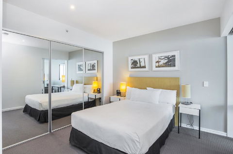 Gold Coast Private Apartments - H Residences, Surfers Paradise - Accommodation Daintree 25