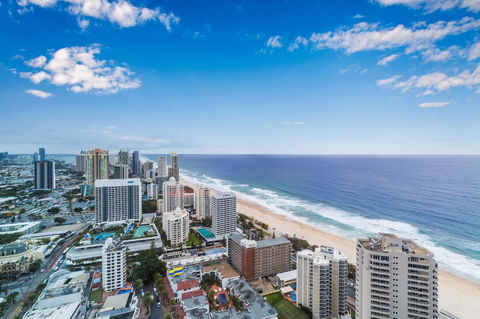 Gold Coast Private Apartments - H Residences, Surfers Paradise - Accommodation Daintree 9