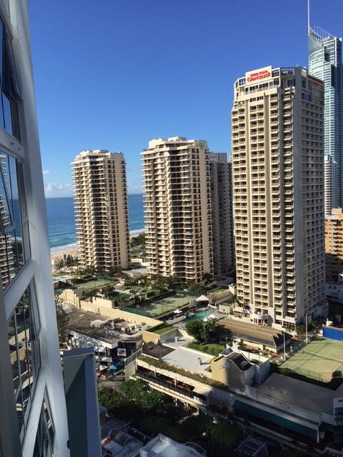 Gold Coast Private Apartments - H Residences, Surfers Paradise - Accommodation Daintree 40