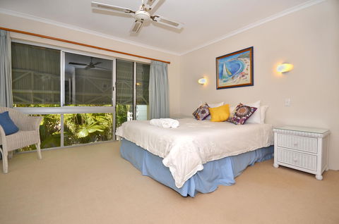Raintrees Moffat Beach - Accommodation Daintree 4