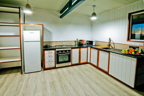 The Summit 1770 - Accommodation Daintree 10