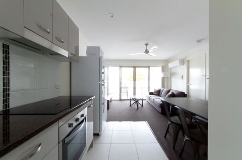 Rockhampton Serviced Apartments - Accommodation Daintree 10