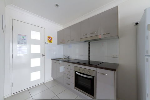 Rockhampton Serviced Apartments - Accommodation Daintree 20