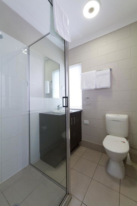 Rockhampton Serviced Apartments - Accommodation Daintree 8