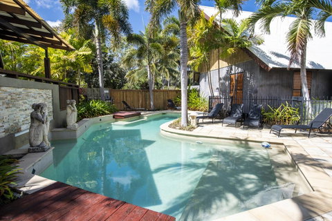 Pure Magnetic Villa 9 - Accommodation Daintree 14
