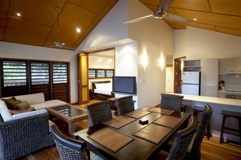 Pure Magnetic Villa 9 - Accommodation Daintree 7