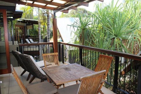 Pure Magnetic Villa 9 - Accommodation Daintree 9