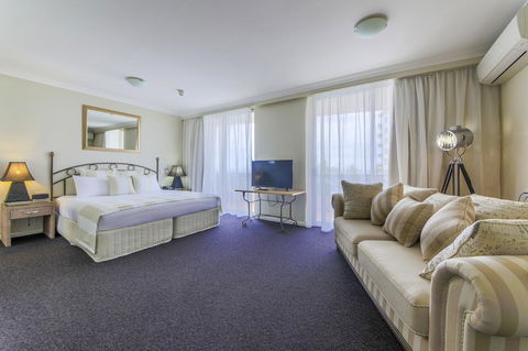 Mantra Mackay - Accommodation Daintree 40