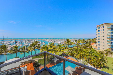 Mantra Mackay - Accommodation Daintree 9