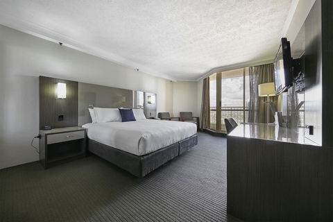 Novotel Surfers Paradise - Accommodation Daintree 6