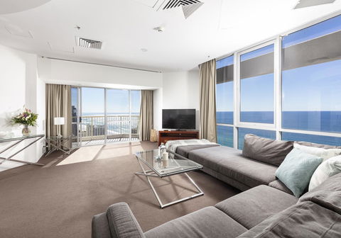 Novotel Surfers Paradise - Accommodation Daintree 3
