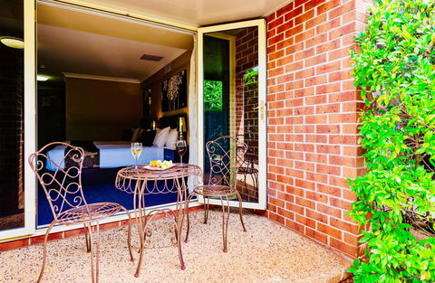 Ambassador On Ruthven - Accommodation Daintree 17