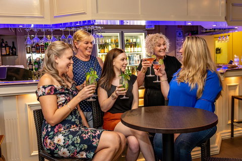 Ambassador On Ruthven - Accommodation Daintree 25