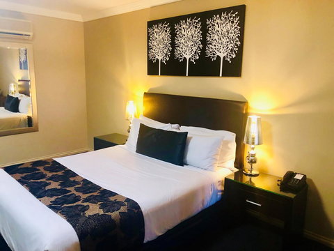 Ambassador On Ruthven - Accommodation Daintree 41