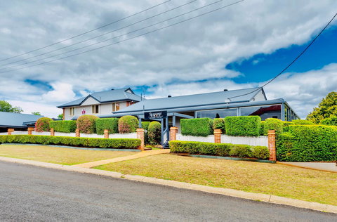 Ambassador On Ruthven - Accommodation Daintree 6