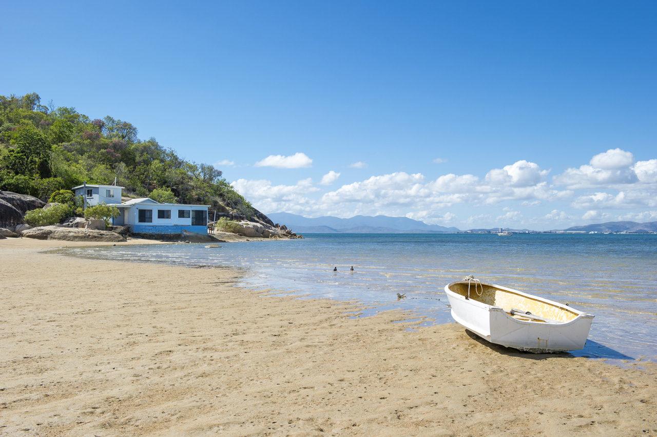 Florence Bay QLD Accommodation Daintree