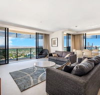 Luxury 3 Bedroom in heart of Broadbeach - Accommodation Daintree