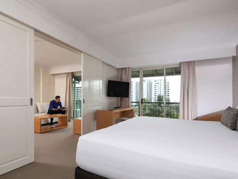 Novotel Cairns Oasis Resort - Accommodation Daintree 41