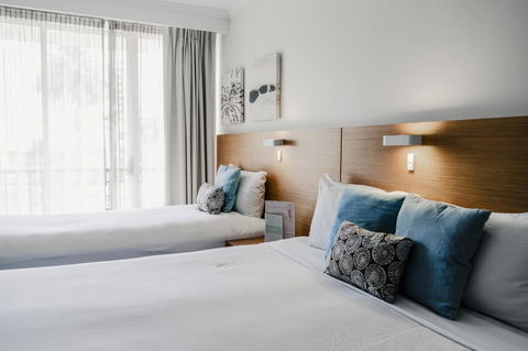 Novotel Cairns Oasis Resort - Accommodation Daintree 23