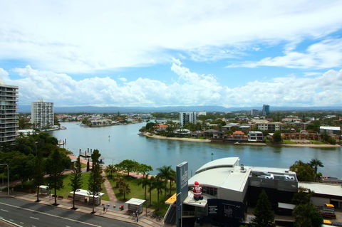 PeepSleep Chevron Towers - Accommodation Daintree 43