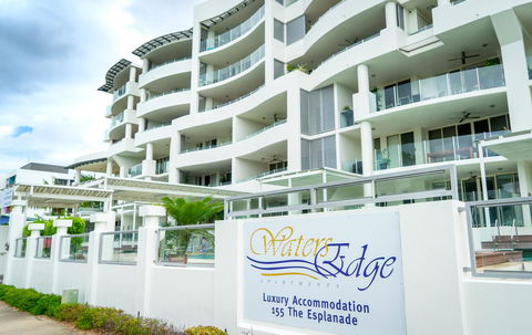 Waters Edge Apartment Cairns - Accommodation Daintree 1