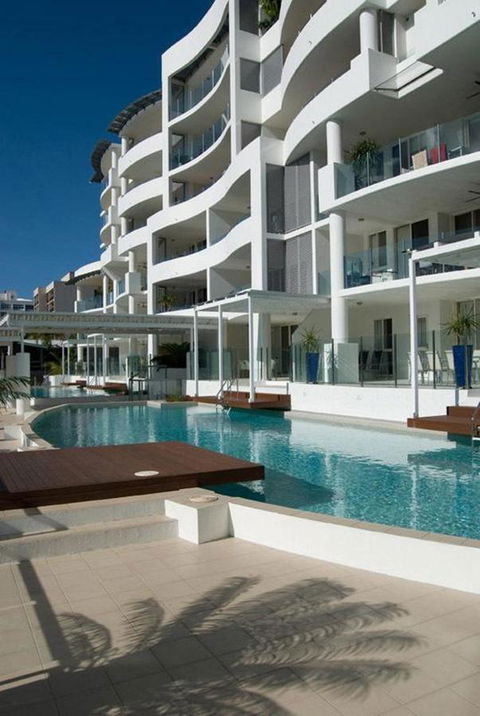 Waters Edge Apartment Cairns - Accommodation Daintree 9