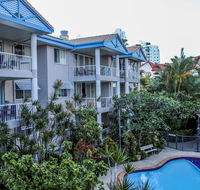 Surfers Beach Holiday Apartments - Accommodation Daintree