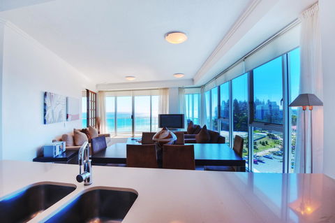 Reflection On The Sea - Accommodation Daintree 6