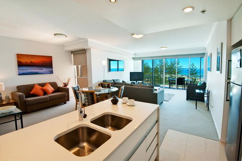 Reflection On The Sea - Accommodation Daintree 17