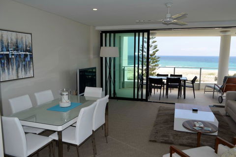 Pure Kirra - Accommodation Daintree 6