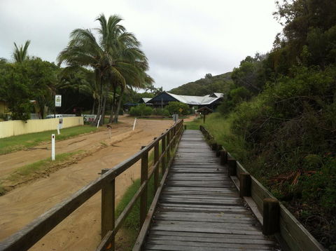 Fraser Island Retreat - Accommodation Daintree 15