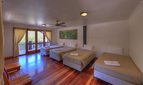Fraser Island Retreat - Accommodation Daintree 13