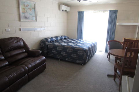 The Park Motel - Accommodation Daintree 4