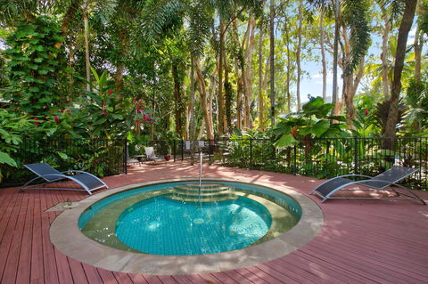 Palm Cove Beach Apartment - Accommodation Daintree 20