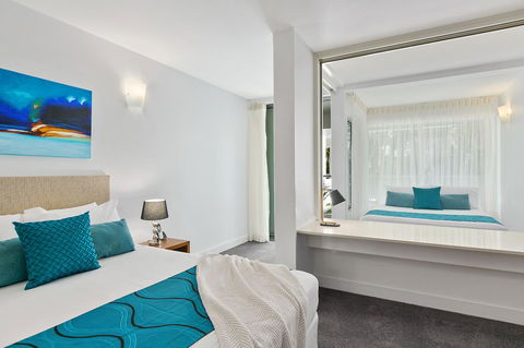 Palm Cove Beach Apartment - Accommodation Daintree 16