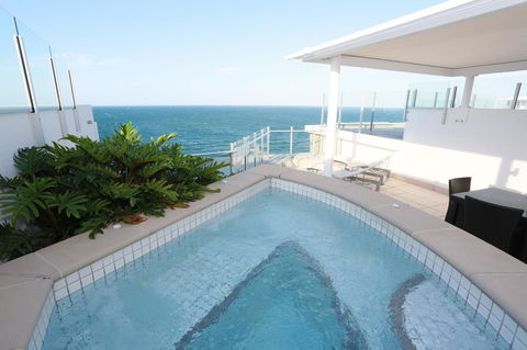 Oceans Mooloolaba - Accommodation Daintree 40