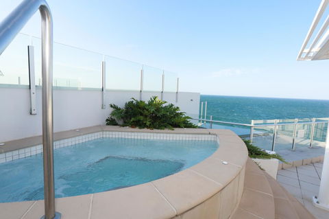 Oceans Mooloolaba - Accommodation Daintree 41