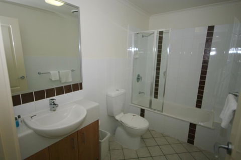 La Vida On Anzac - Accommodation Daintree 11