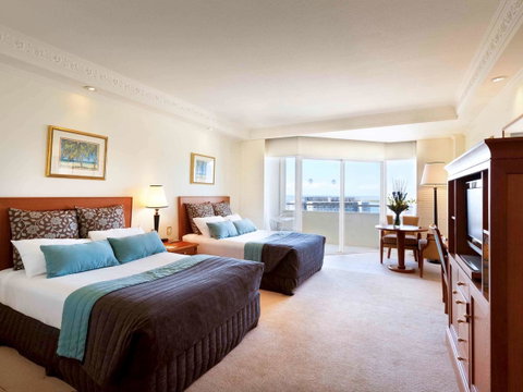 Pullman Cairns International - Accommodation Daintree 44