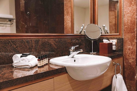 Pullman Cairns International - Accommodation Daintree 7