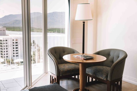 Pullman Cairns International - Accommodation Daintree 10