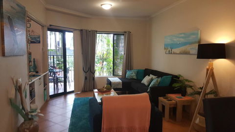 Jackies Holiday Apartment - Accommodation Daintree 7