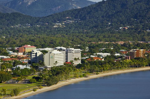 Cairns Harbourside Hotel - Accommodation Daintree 5