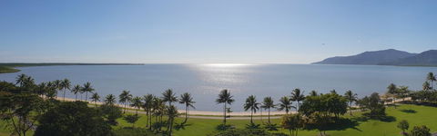 Cairns Harbourside Hotel - Accommodation Daintree 8