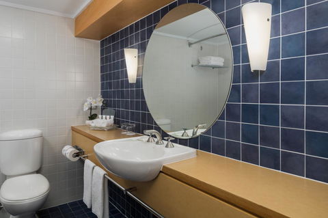 Cairns Harbourside Hotel - Accommodation Daintree 18