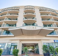 Central Cosmo Apartment Hotel - Accommodation Daintree